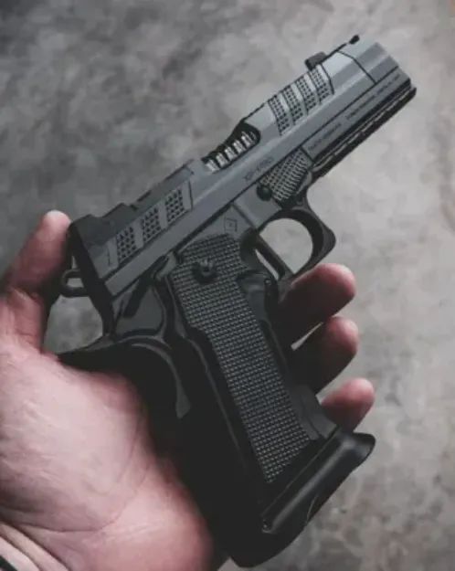 Picture of Xp Comp 9Mm 4.6" Or Blk 2/17 Glk Mag